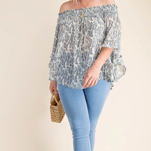 NWT Plus Size Off the Shoulder Top - Sizes 1x - 3x
